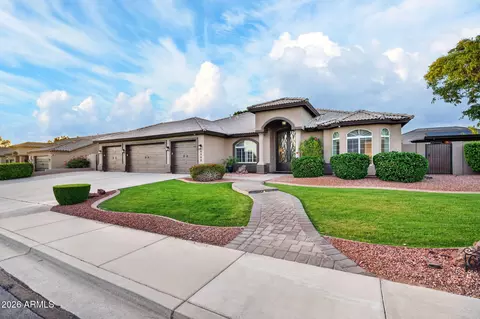 Exterior - 6862 E Mallory St, Mesa, AZ 85207 photo 4 of 32