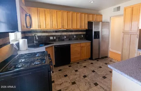 2514 E Turney Ave, Phoenix, AZ 85016 photo 3