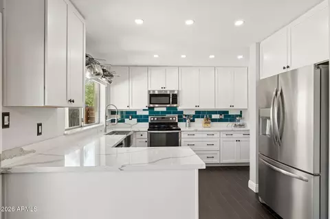 Kitchen - 4242 E Sheena Dr, Phoenix, AZ 85032 photo 1 of 3