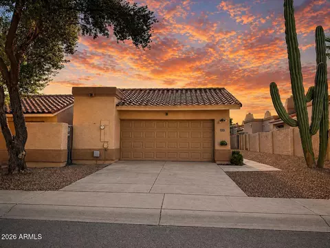 6726 S Brittany Ln, Tempe, AZ 85283