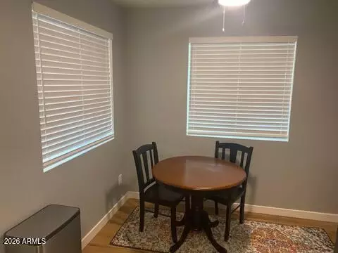 Dining - 4514 N 14th Pl, Phoenix, AZ 85014 photo 1 of 3