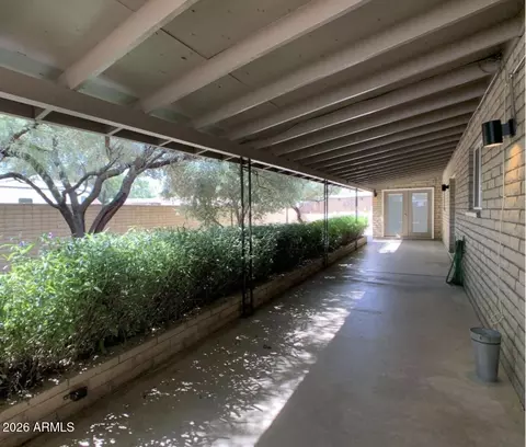 Exterior - 4514 N 14th Pl, Phoenix, AZ 85014 photo 5 of 7