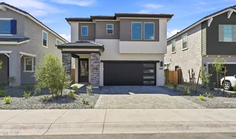 8035 W Harmont Dr, Peoria, AZ 85345