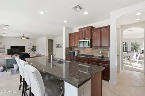 Kitchen - 3151 E Turnberry Dr, Gilbert, AZ 85298 photo 2 of 5