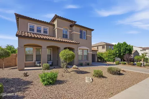 Exterior - 3151 E Turnberry Dr, Gilbert, AZ 85298 photo 3 of 11