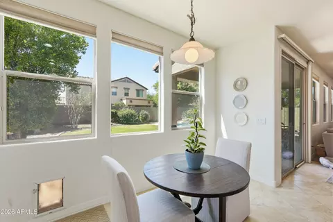 Dining - 3151 E Turnberry Dr, Gilbert, AZ 85298 photo 3 of 3