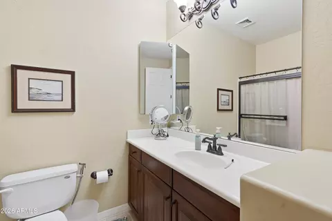 Bath - 3151 E Turnberry Dr, Gilbert, AZ 85298 photo 2 of 11