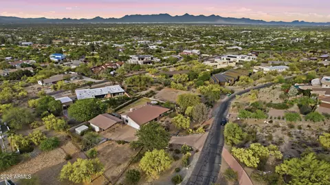 4630 E Charles Dr, Paradise Valley, AZ 85253