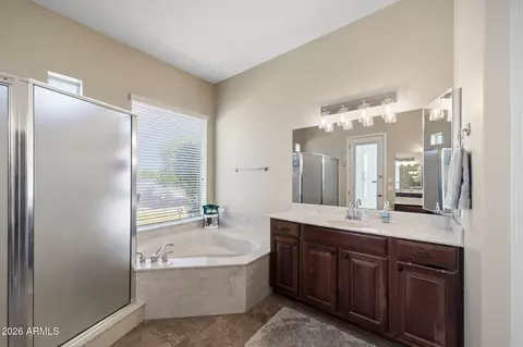 Bath - 3126 E Gary St, Mesa, AZ 85213 photo 2 of 5
