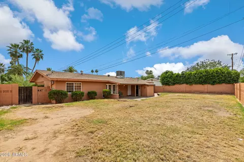 Exterior - 3332 E Medlock Dr, Phoenix, AZ 85018 photo 3 of 5