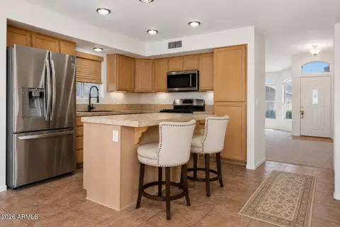 Kitchen - 3884 E Stanford Ave E, Gilbert, AZ 85234 photo 1 of 2