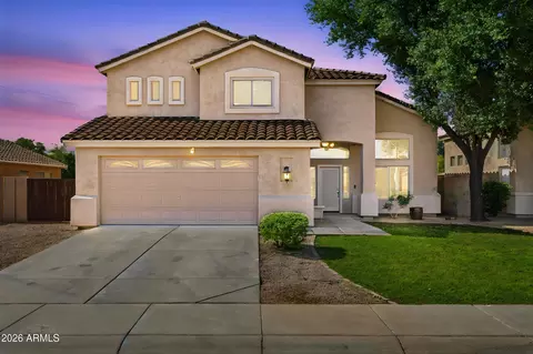 223 W Raven Dr, Chandler, AZ 85286