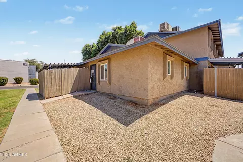 286 W Palomino Dr #17, Chandler, AZ 85225