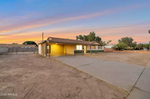 Exterior - 3612 W Colter St, Phoenix, AZ 85019 photo 2 of 7