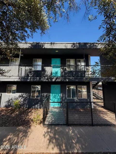 Exterior - 2919 N 38th St, Phoenix, AZ 85018 photo 4 of 4