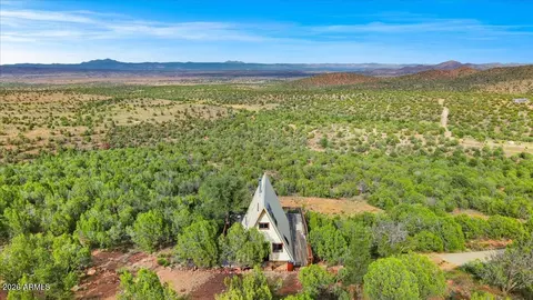 4671 W Cedar Heights Rd, Chino Valley, AZ 86323