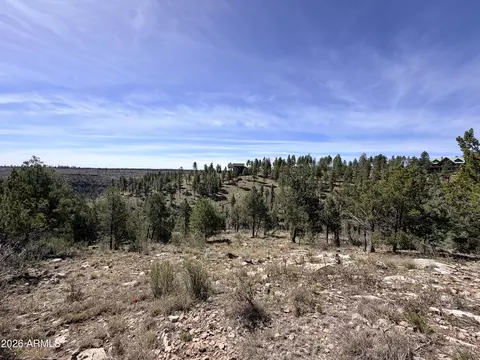 5088 Morning View Dr #6, Happy Jack, AZ 86024