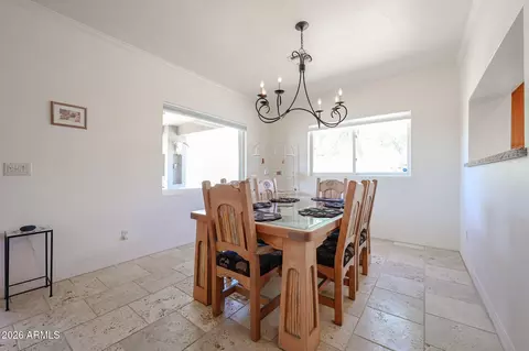 Dining - 4201 E Pearce Rd, Phoenix, AZ 85044 photo 2 of 4