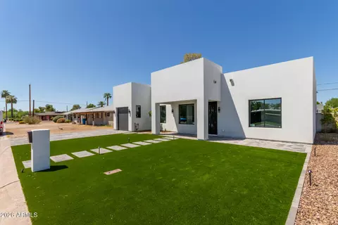 Exterior - 3014 E Avalon Dr, Phoenix, AZ 85016 photo 3 of 5