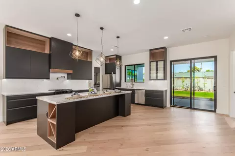 Kitchen - 3014 E Avalon Dr, Phoenix, AZ 85016 photo 6 of 6