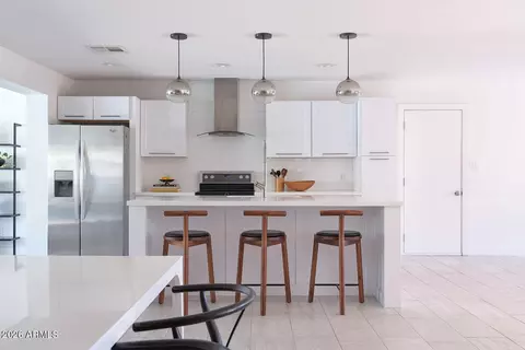 1038 Elm St, Phoenix, AZ 85014