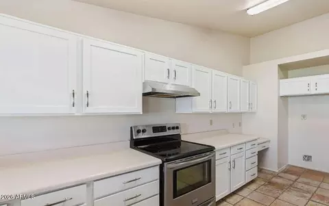 Kitchen - 7016 E Menlo St, Mesa, AZ 85207 photo 4 of 4