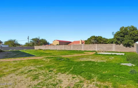 Exterior - 7016 E Menlo St, Mesa, AZ 85207 photo 7 of 8
