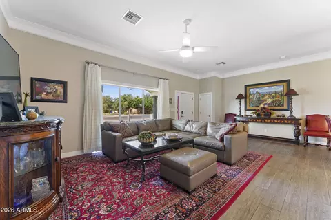 Living - 3025 E Campbell Ave, Phoenix, AZ 85016 photo 2 of 2