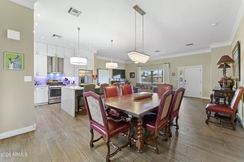Dining - 3025 E Campbell Ave, Phoenix, AZ 85016 photo 1 of 1