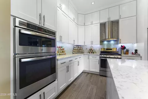 Kitchen - 3025 E Campbell Ave, Phoenix, AZ 85016 photo 5 of 5