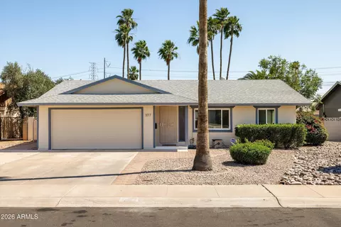 1177 E Redfield Rd, Tempe, AZ 85283