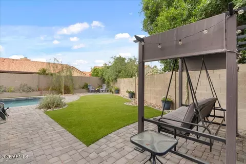 Exterior - 3910 E Hiddenview Dr, Phoenix, AZ 85048 photo 14 of 17
