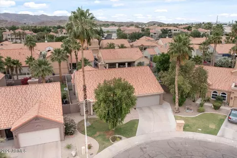 View/Area - 3910 E Hiddenview Dr, Phoenix, AZ 85048 photo 2 of 7