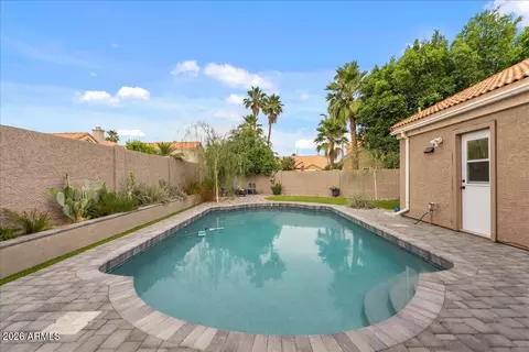 Exterior - 3910 E Hiddenview Dr, Phoenix, AZ 85048 photo 10 of 17