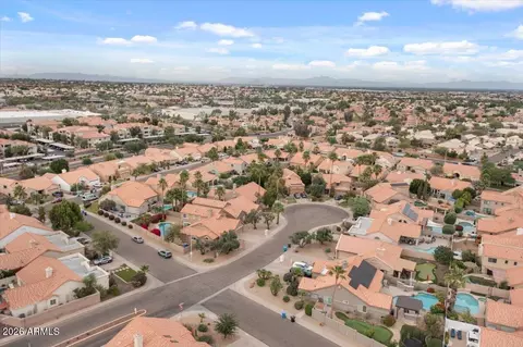 View/Area - 3910 E Hiddenview Dr, Phoenix, AZ 85048 photo 7 of 7