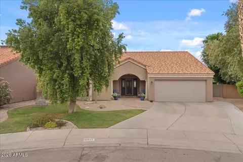 Exterior - 3910 E Hiddenview Dr, Phoenix, AZ 85048 photo 4 of 17