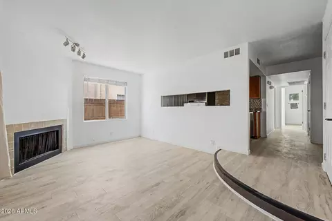 3422 N 12th Pl, Phoenix, AZ 85014
