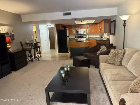 7830 E Camelback Rd #107, Scottsdale, AZ 85251
