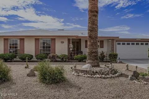 14225 N Mcphee Dr, Sun City, AZ 85351