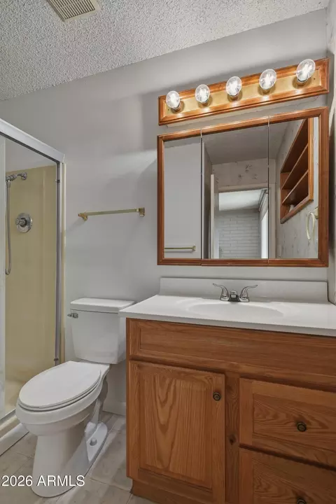Bath - 902 S Pineview St S, Payson, AZ 85541 photo 1 of 2