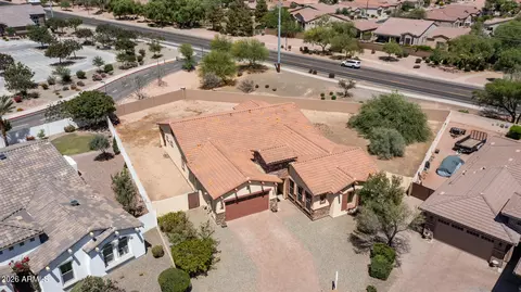 5263 S Joshua Tree Ln, Gilbert, AZ 85298