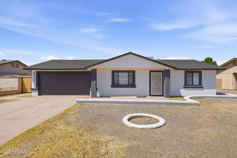 8952 W Royal Palm Rd, Peoria, AZ 85345