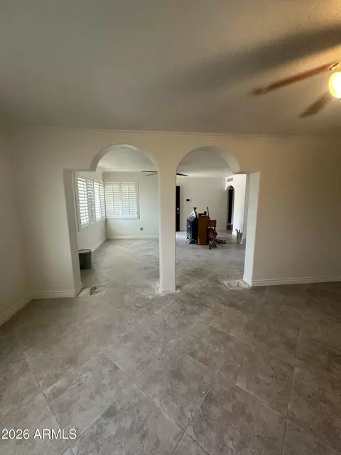 8922 N 17th Ln, Phoenix, AZ 85021 photo 6