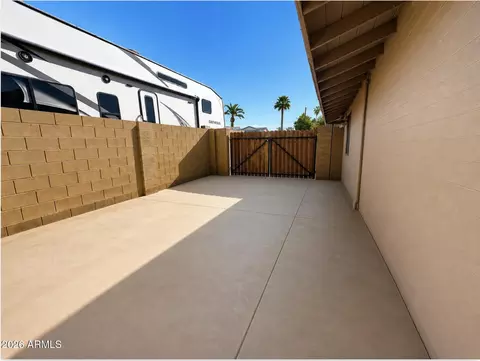 8922 N 17th Ln, Phoenix, AZ 85021 photo 6