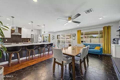 Dining - 1822 E Auburn Dr, Tempe, AZ 85283 photo 2 of 3