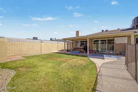 Exterior - 1822 E Auburn Dr, Tempe, AZ 85283 photo 6 of 10