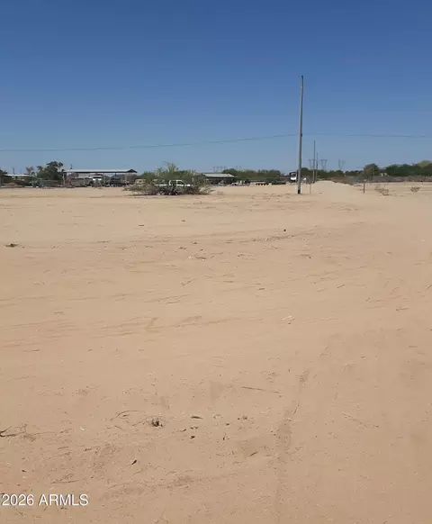 4621 S 337th Dr #-, Tonopah, AZ 85354