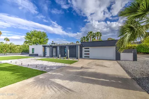 919 W Port Royale Ln, Phoenix, AZ 85023