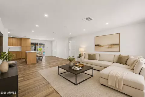 3908 E Capitan Dreyfus Ave, Phoenix, AZ 85032 photo 6