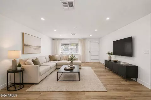 3908 E Capitan Dreyfus Ave, Phoenix, AZ 85032 photo 5